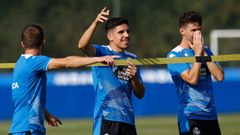 V�ctor Garc�a, en un entrenamiento del Deportivo