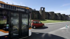 A partir del 1 de junio no se volver� a ver esta imagen, de buses y coches por delante de A Mosqueira