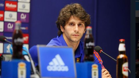 Fabbrini Real Oviedo Horizontal.Fabbrini durante su presentacin con el Real Oviedo