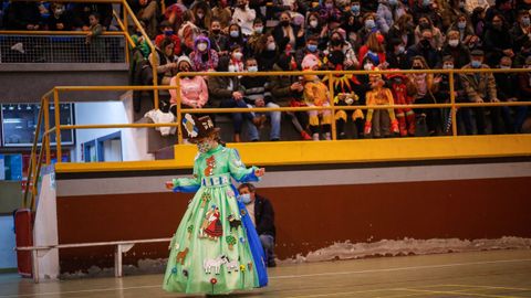 Concurso de disfraces en el carnaval de Outes.