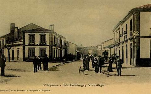 El Villagarc�a se construy� en la calle Vistalegre (hoy Castelao), poco despu�s de desecadas las marismas.