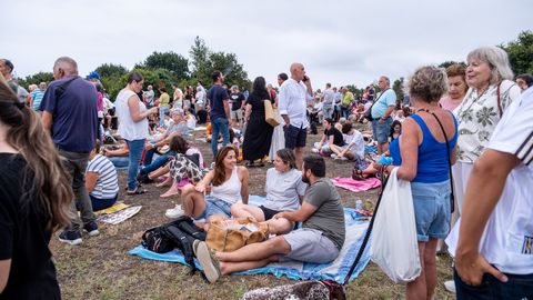 Eclipse total en Asturias desde el Parque de los Pericones, en Gij�n