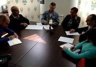 La ejecutiva de Uni�ns Agrarias se reuni� ayer en Lal�n.