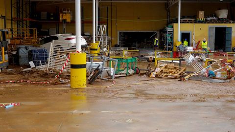 Inundaciones en las inmediaciones del centro comercial Bonaire