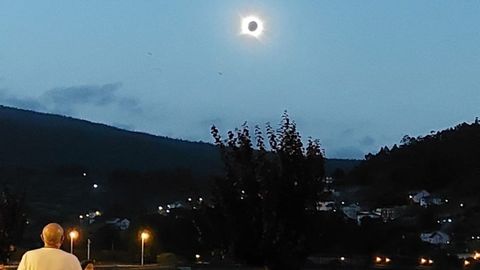 Eclipse total desde Viveiro