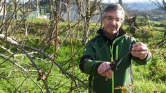 Rosendo Est�vez, de Trasdeza Natur, realiza cursos de poda por toda Galicia