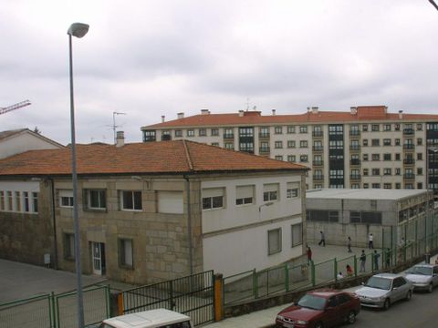 El menudeo de drogas en el entorno de institutos preocupa en Lal�n.