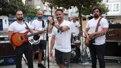 Alberto Vila, Dani Garc�a, Abraham Gonz�lez, Alfonso M�ndez y Ricardo Vieito conforman la banda EVA 10
