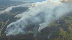 Vista a�rea del gran incendio de Dodro y Rianxo