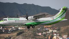 Un avi�n de la aerol�nea canaria Binter