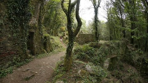Senda peatonal hasta la aldea de Xei