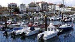 El puerto de Porto do Son, un referente para actuaciones pr�ximas seg�n la gu�a que acaba de presentar la Xunta