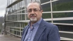 El arquitecto urbanista �lvaro Fern�ndez Carballada, en la Cidade da Cultura de Santiago.