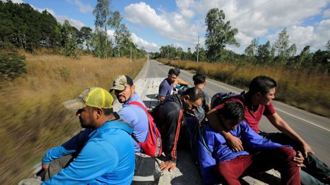 Un millar de migrantes integran la caravana que el lunes parti� de Honduras