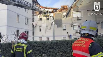 Vista del edificio afectado en la calle Azcoitia de Madrid.