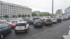 En el aparcamiento disuasorio de Santa Marta apenas quedan plazas desde primera hora de la ma�ana