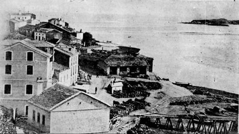 Foz en 1918, donde la vieja aduana, que administraba el padre de Camilo Jos Cela, era el ncleo del grupo esperantista