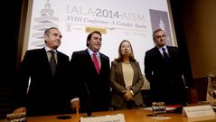 La ministra Ana Pastor, en el congreso de faros de la Autoridad Portuaria de A Coru�a