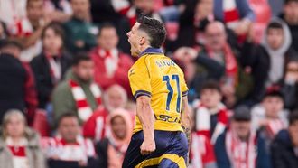 Alfon Gonz�lez, celebrando el gol que anot� con el Villarreal ante el Athletic Club.