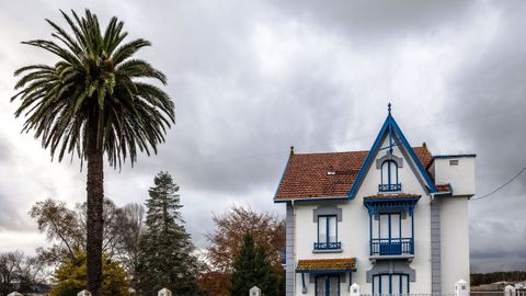 Pazo de Nelle, en Castro en cercana conexin indiana con Libunca. 