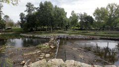 La presa de A Pinguela, ya sin las planchas sobre la base que embalsaban el agua hasta ahora