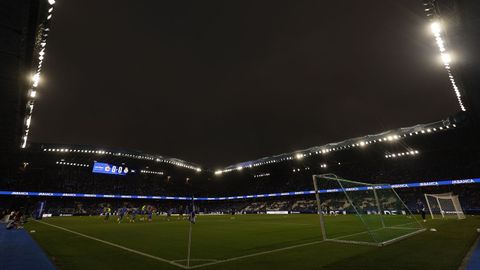 As� se vivi� el eclipse en el estadio de Riazor los momentos previos al Teresa Herrera