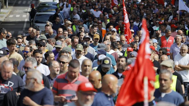 La protesta del sector del metal recorriendo las calles de A Coru&ntilde;a este mi&eacute;rcoles