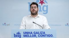 El diputado del Bloque Nacionalista Galego, Paulo R�os, compareciendo sobre el tratamiento de la basura por parte de SOGAMA