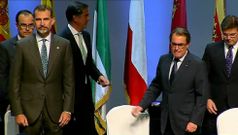 El rey asegura en Barcelona que la �ley no debe ser un simple tr�mite�