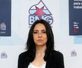 Paula Villanueva se estrena en el cartel electoral de Vilanova. 