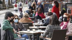 Una de las terrazas de la Praza Maior de Lugo, el d�a de fin de a�o