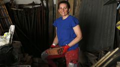 Carmen Costa, alba�il