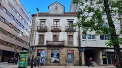 Estos son algunos de los edificios a la venta en Pontevedra