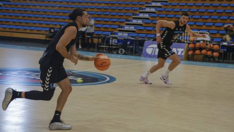 Primer entrenamiento del Breog�n 2026-2027 en el Pazo dos Deportes de Lugo