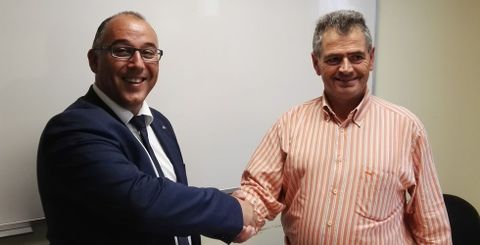 Escarís Insua con el patrón mayor Domínguez Buiturón. 