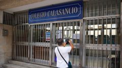 Puertas cerradas en el colegio Calasancio de Pontevedra