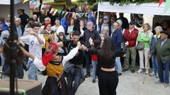 C�ntigas e Frores celebra la Feira do 48 con m�sica, baile y artesan�a