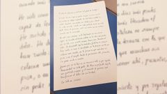 La carta manuscrita de agradecimiento que una paciente oncol�gica dedic� a todas las enfermeras y auxiliares de la planta de oncolog�a del Hospital Provincial de Pontevedra 