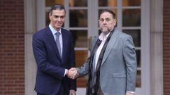 Pedro S�nchez y el l�der de ERC, Oriol Junqueras, durante su encuentro en la Moncloa en enero pasado.