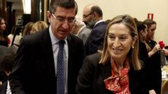 Ana Pastor, en el Foro Cinco D�as