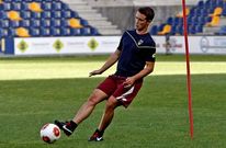 Una rotura de fibras impedir� al jugador de Vilalonga estar en el duelo frente al Betanzos.