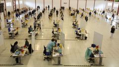 Vacunaci�n contra el covid-19 en el FIMO de Ferrol