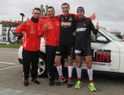 Los participantes en el Luatl�n partieron ayer de O Grove con destino a Caldas. 