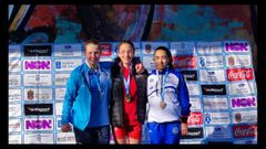 Manuela Lastra, en el centro