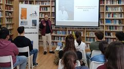 Braulio P�rez Astray, en el instituto Maximino Romero de Lema 