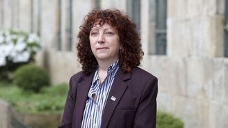 <span lang= gl >A�tradutora e asesora ling��stica�Rosa Moledo</span>