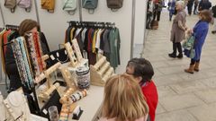 Imagen del mercado de artesan�a instalado en el Cant�n.