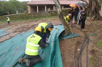 El anterior obradoiro de Agrolal�n incluy� los trabajos de acondicionamiento y ajardinado del exterior