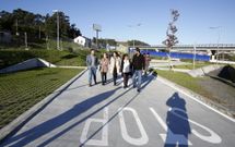 Ferreiro, Ethel V�zquez, Bel�n do Campo, Bego�a Freire y Daniel D�az Grand�o, en el p�rking. 