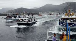 Imagen de la procesi�n mar�tima de Celeiro del a�o pasado, con multitud de barcos participando.